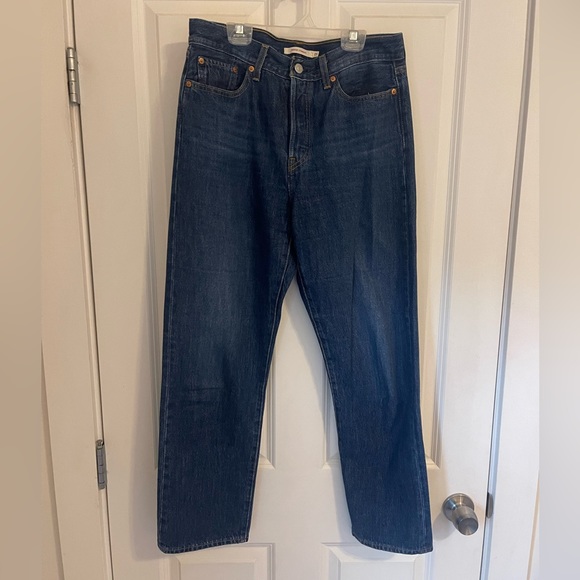 Levi’s Wedgie Jean Dark Wash size 29 - Picture 3 of 5